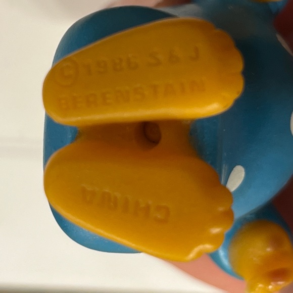 Vintage Bernstain Bears Mama Bear 1986 McDonald's Happy Meal Toy - Picture 4 of 10